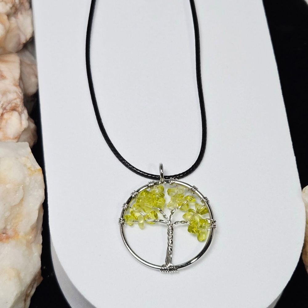 Green Peridot Tree of Life Necklace – Silver Wire Wrapped Gemstone Medallion